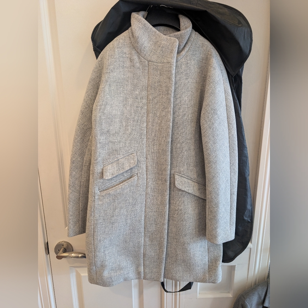 J Crew Gray Wool Coat - Italian Stadium Cloth. Size 2